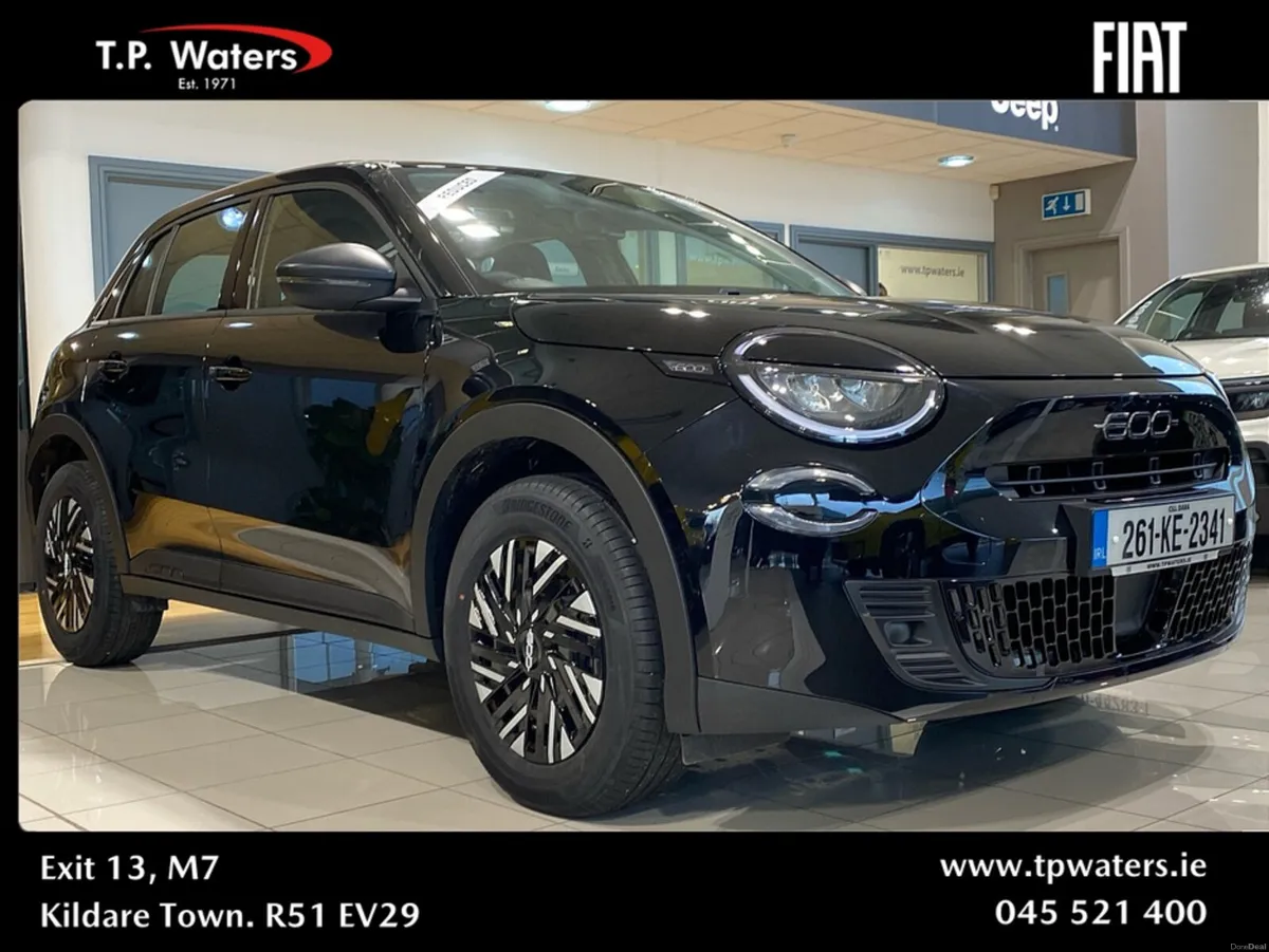 Fiat 600 1.2 HYBRID - AUTOMATIC - 5 YEAR WARRANTY - Image 1