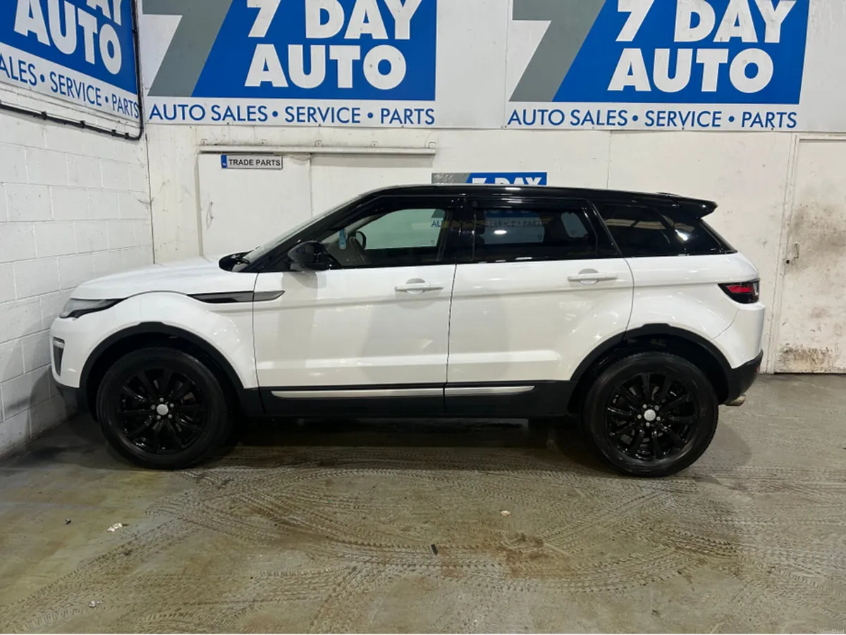 Land Rover Range Rover Evoque AUTO PAN ROOF  TD4 S - Image 4
