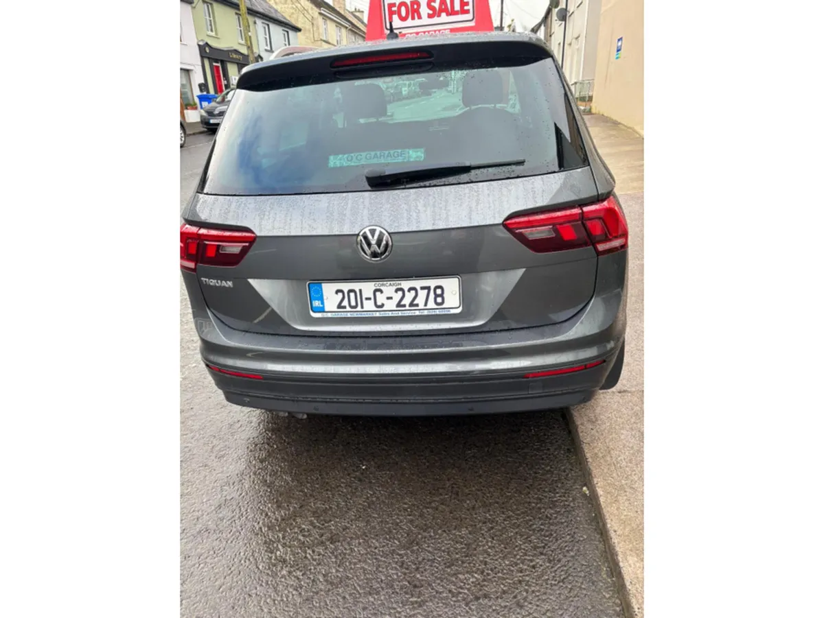 Volkswagen Tiguan CL 2.0 TDI MANUAL 6SPEED FWD 150 - Image 3