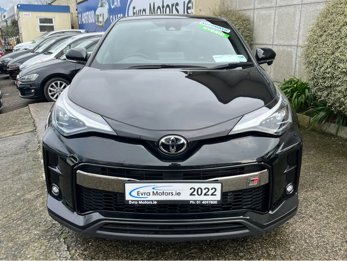 Toyota C-HR GR SPORT AUTOMATIC HYBRID 1.8 PETROL / - Image 2