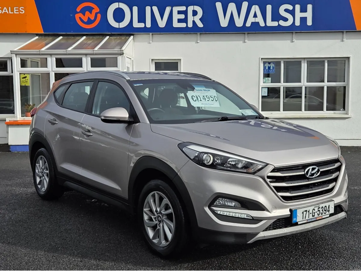 Hyundai Tucson 1.7 CRDI SE NAV BL/DR 5 5DR - Image 1