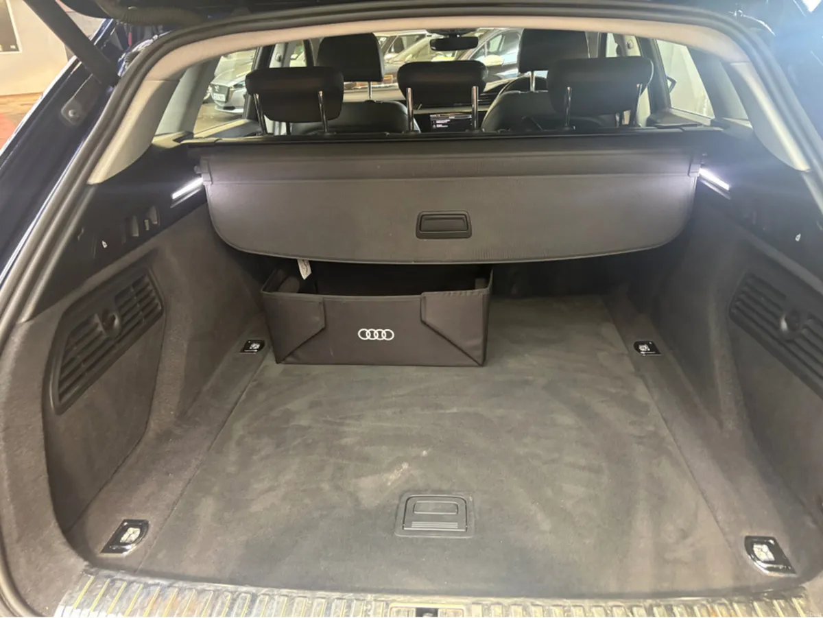 Audi e-tron 50 230KW Q SPORT 5DR ELECTRONIC - Image 3