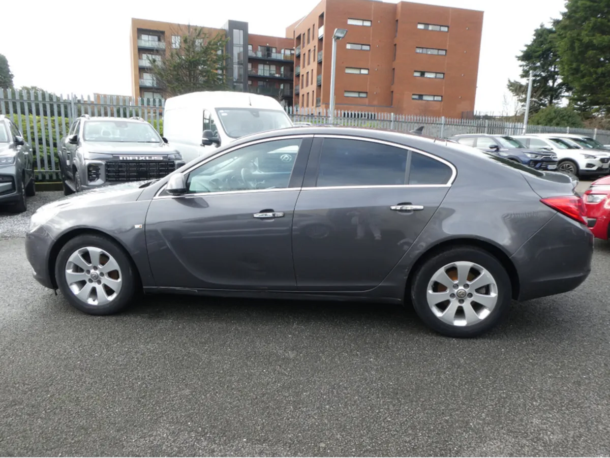 Opel Insignia CDTI SE NCT 03/26 - Image 5