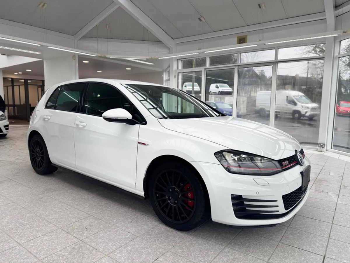 Volkswagen Golf 2014 (142) Volkswagen Golf GTI PP - Image 2