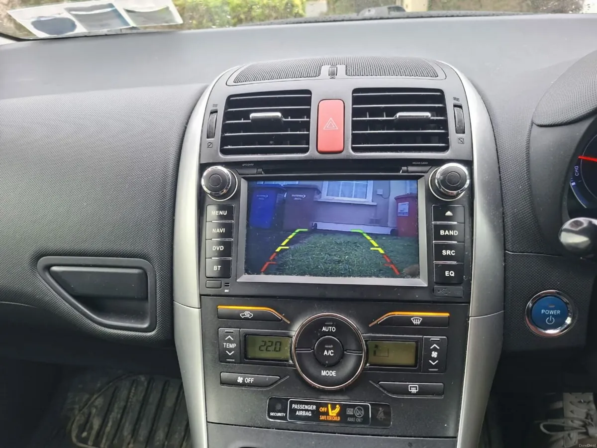 TOYOTA AURIS HYBRID - Image 4