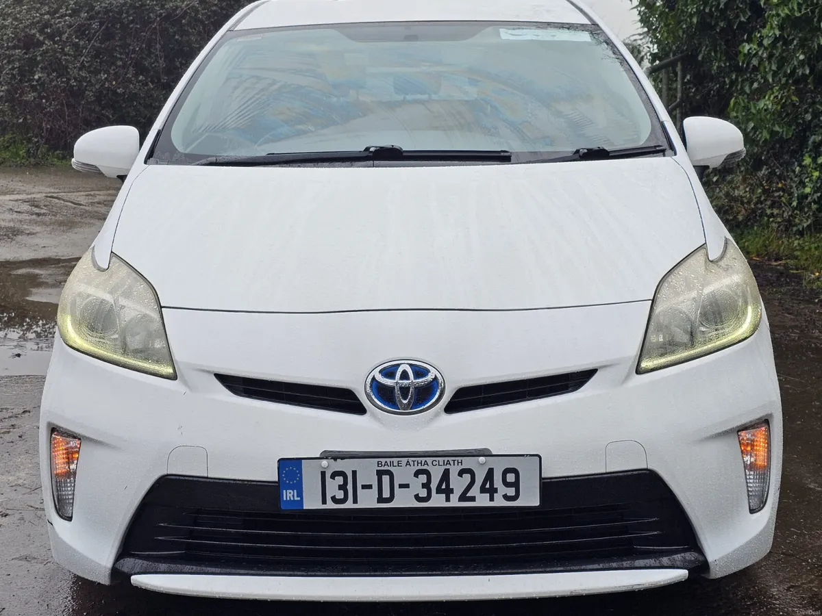 Toyota Prius 2013 hybrid automatic €2990 - Image 4