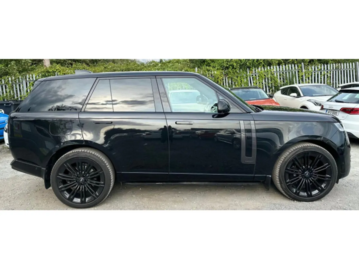 Land Rover Range Rover 3.0 Diesel 350 MHEV Autobio - Image 4