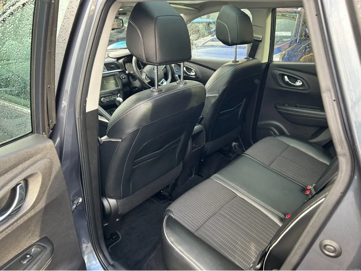 Renault Kadjar AUTOMATIC///ONLY 99000KLMS//I OWNER - Image 4