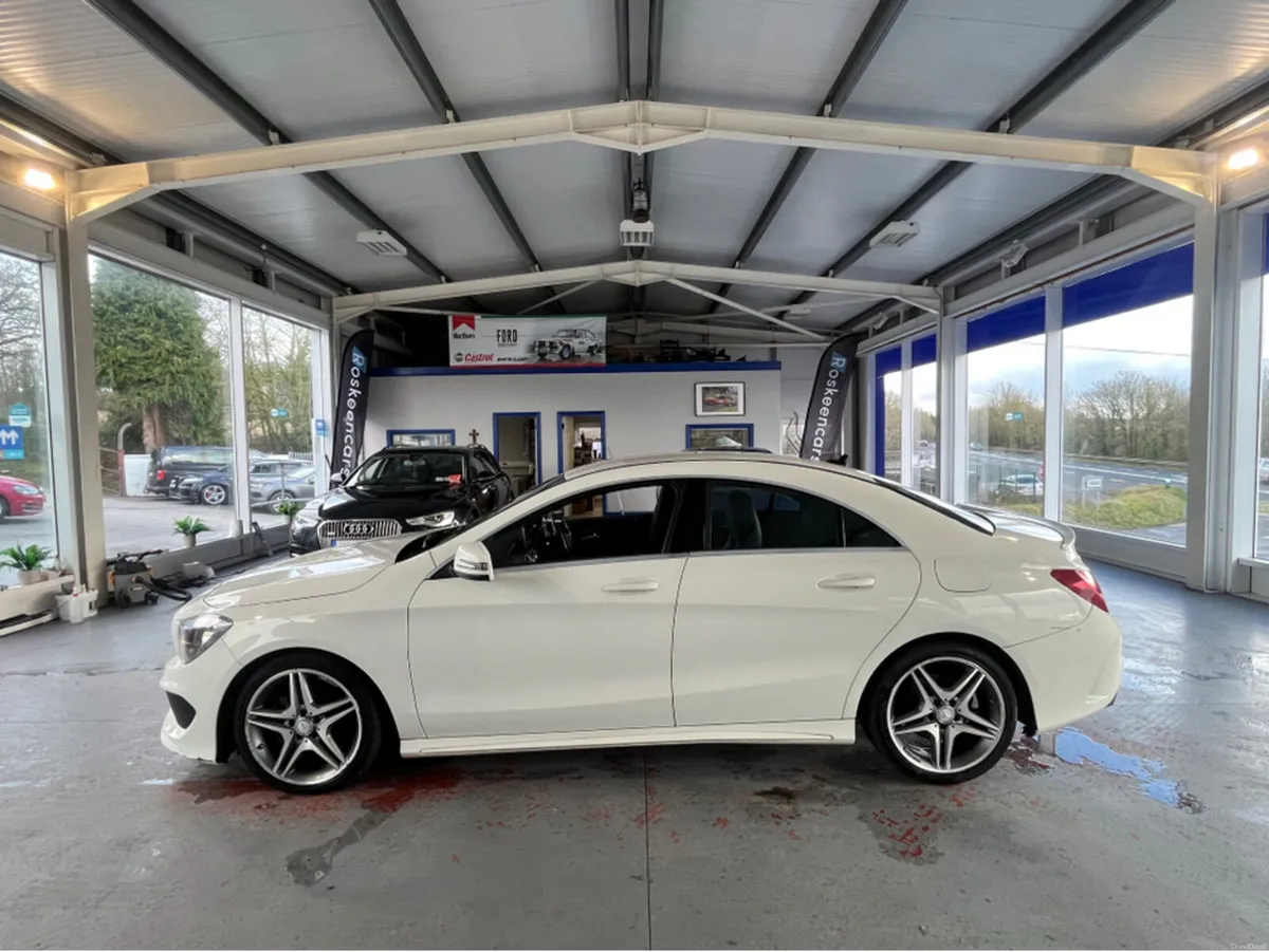 Mercedes-Benz CLA 180 D AMG SPORT 4DR LINE - Image 4