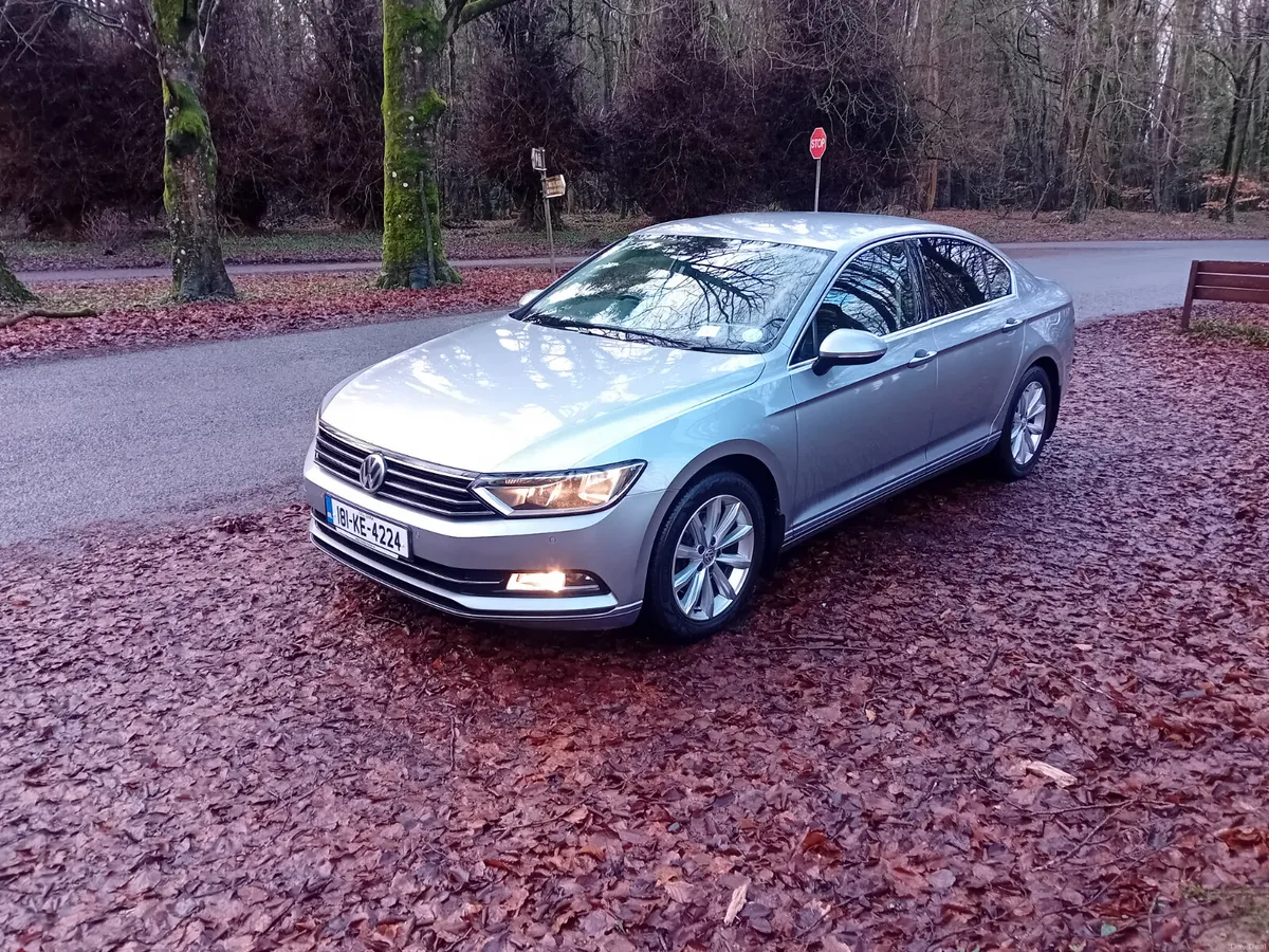 181 VW PASSAT 1.6 TDI 120 BHP COMFORTLINE - Image 1