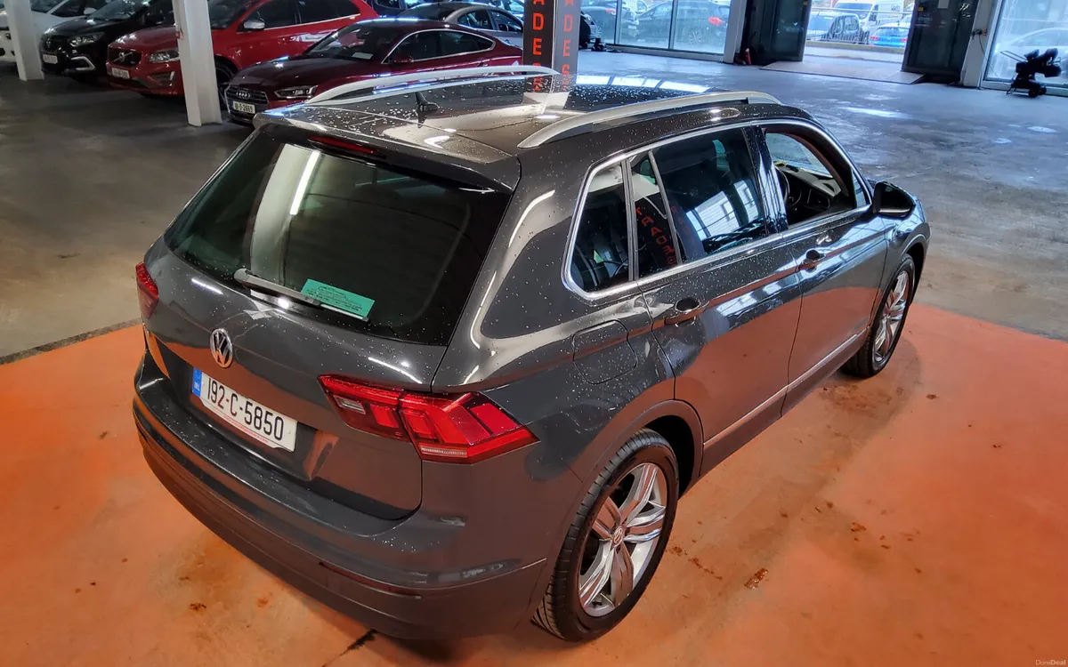 Volkswagen Tiguan 2019 - Image 3