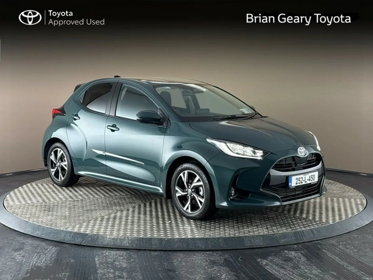 Toyota Yaris HYBRID LUNA SPORT - Image 1