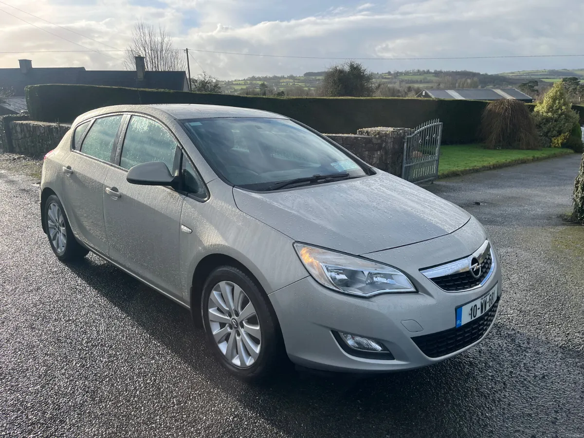 Opel Astra 2010 1.7 dtci - Image 1
