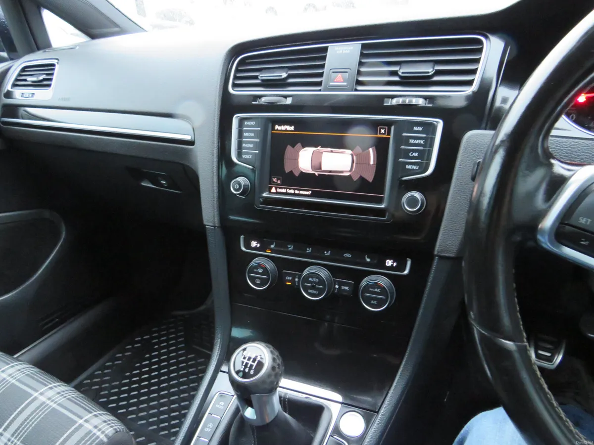 Volkswagen Golf 2015 5DR GTD 184 PS 2LT DIESEL - Image 2