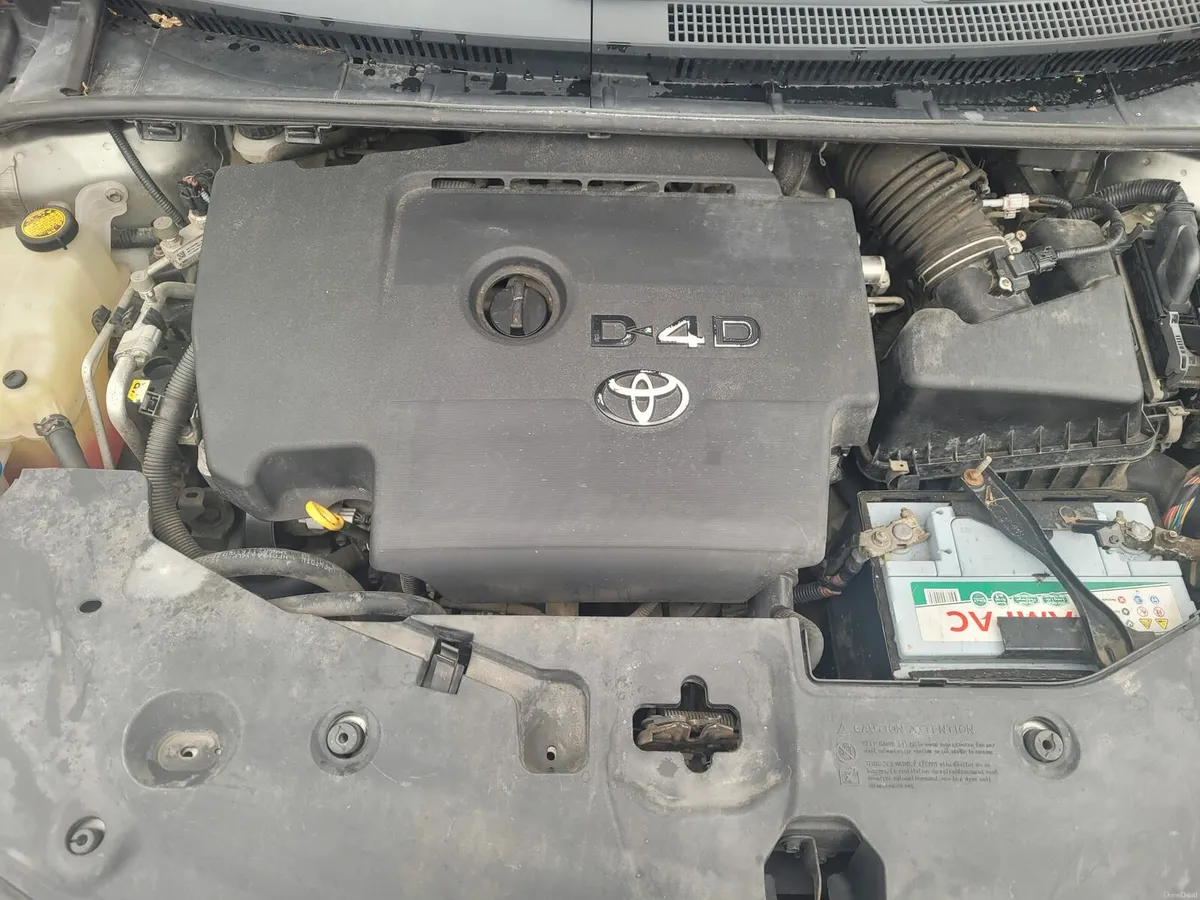 Toyota Avensis - Image 3
