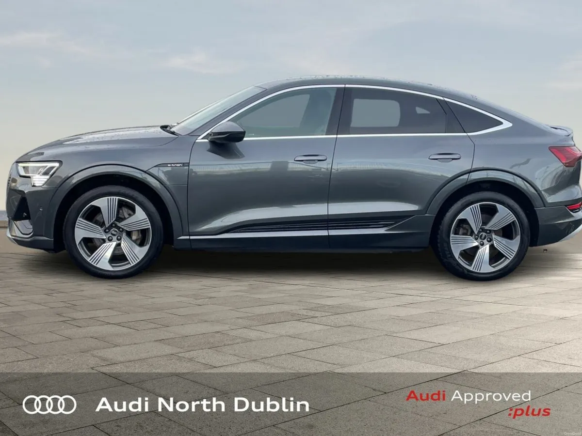 Audi e-tron 55 quattro S Line Sportback €500 FINAN - Image 4