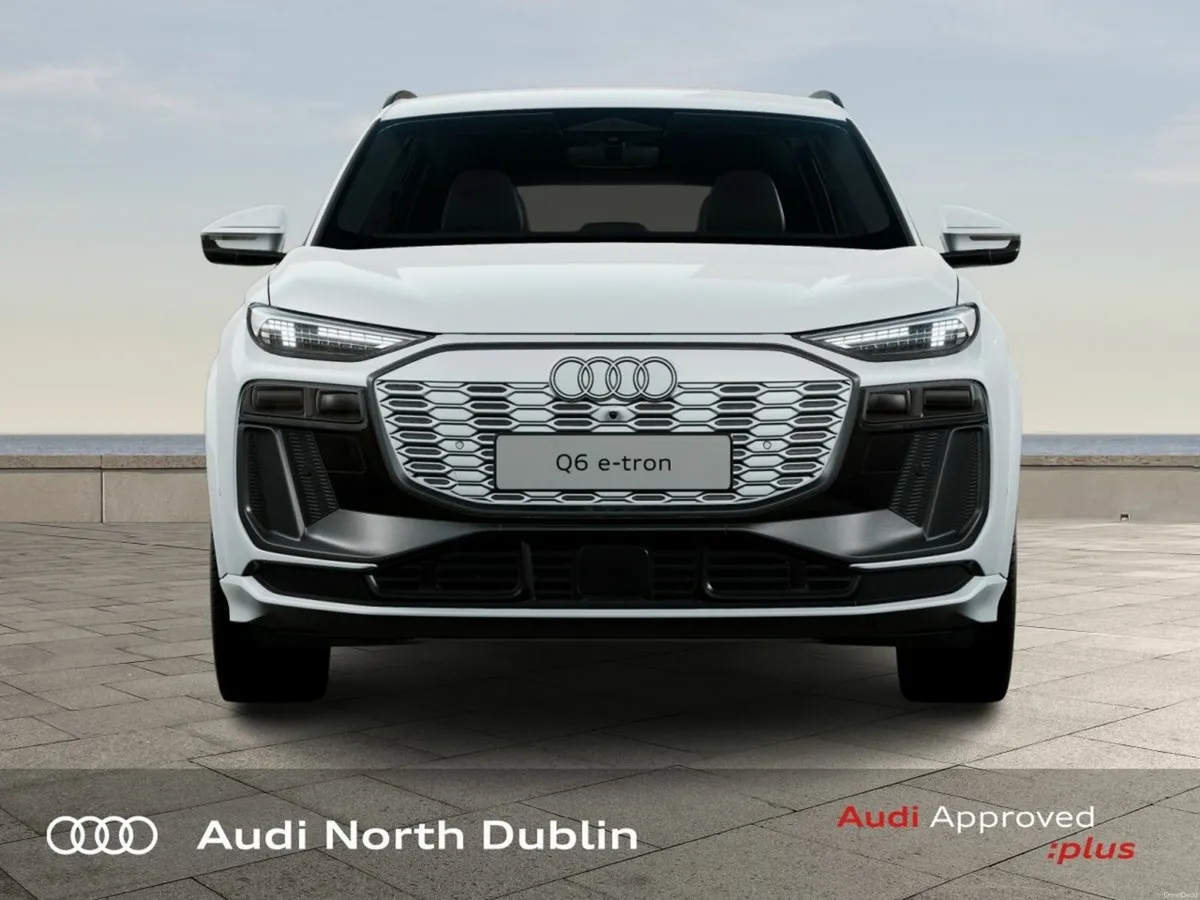 Audi Q6 e-tron S-Line Quattro - Image 4