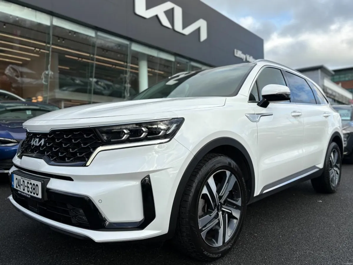 Kia Sorento 2.2 Diesel ( 7 Seats ) - Image 1