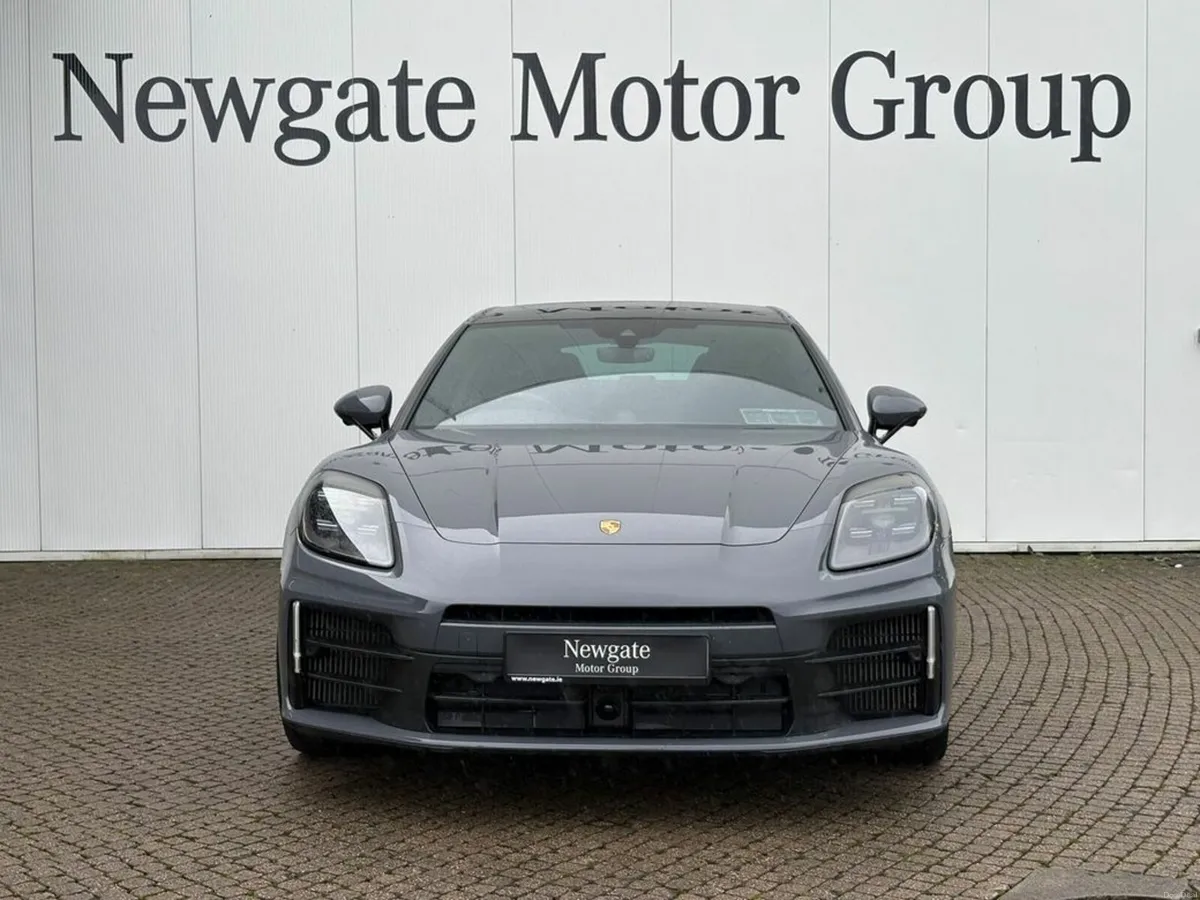 Porsche Panamera Hybrid 4 - 4+1 *ADAPTIVE CRUISE* - Image 2
