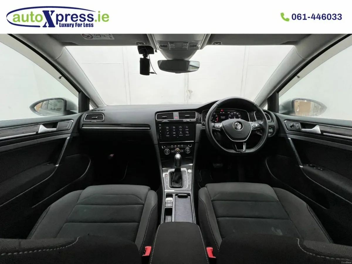 Volkswagen Golf TSI HIGH LINE Automatic - Image 2