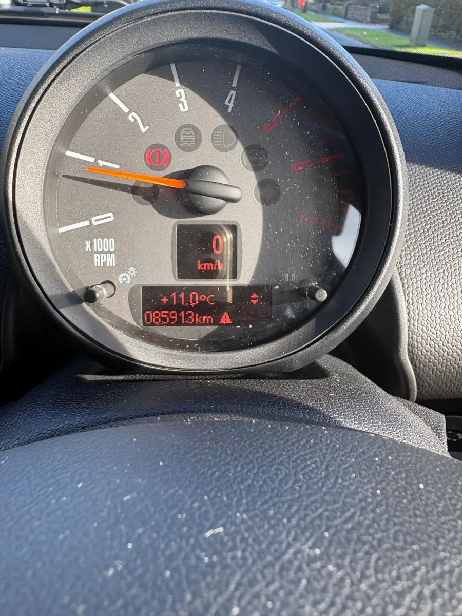 Mini One 2015 - Image 1