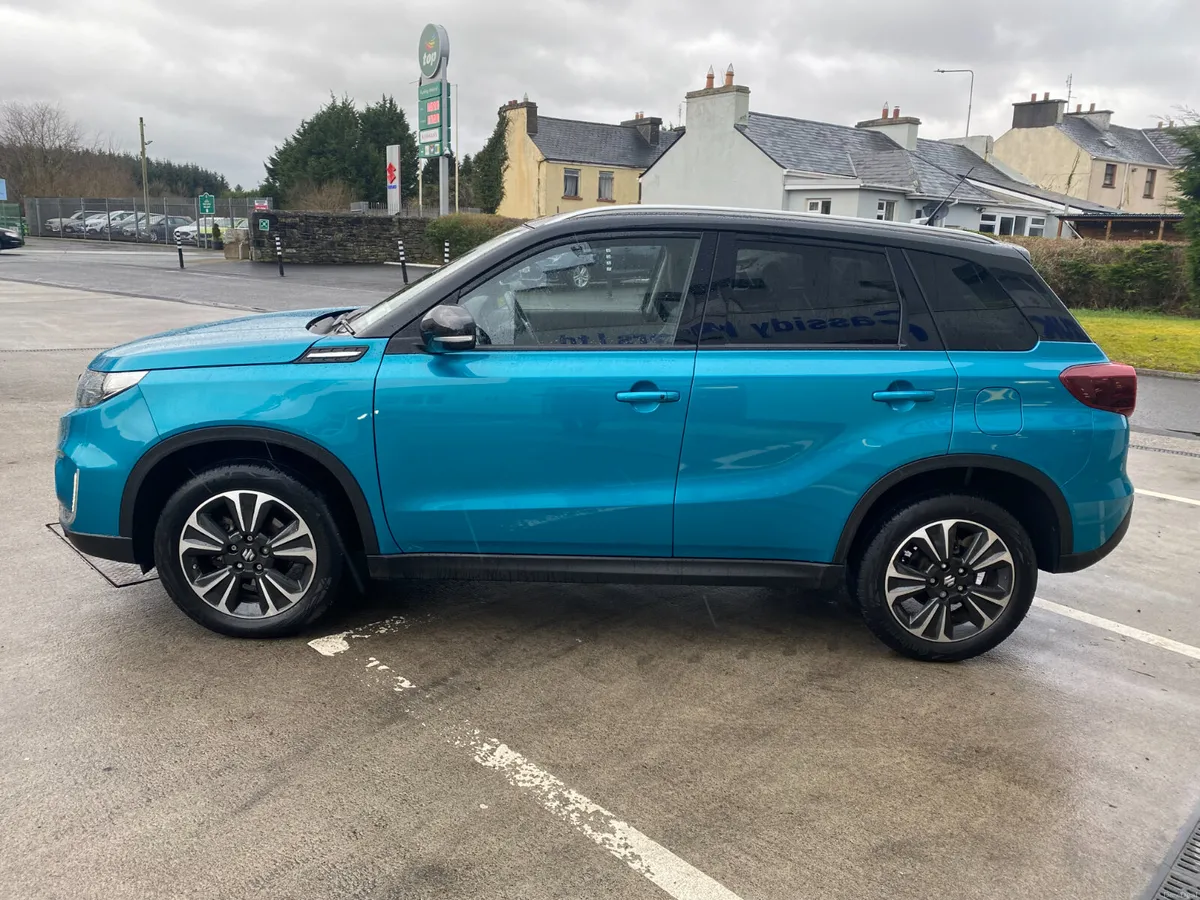 2024, Suzuki Vitara SZ5 **ALLGRIP** - Image 4
