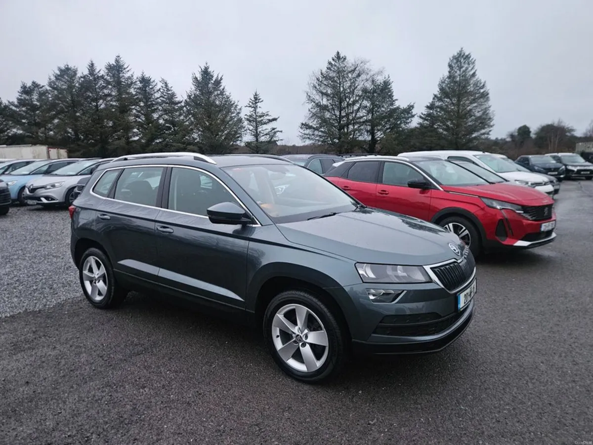 Skoda Karoq Ambition 1.6tdi 115HP 4DR - Image 1
