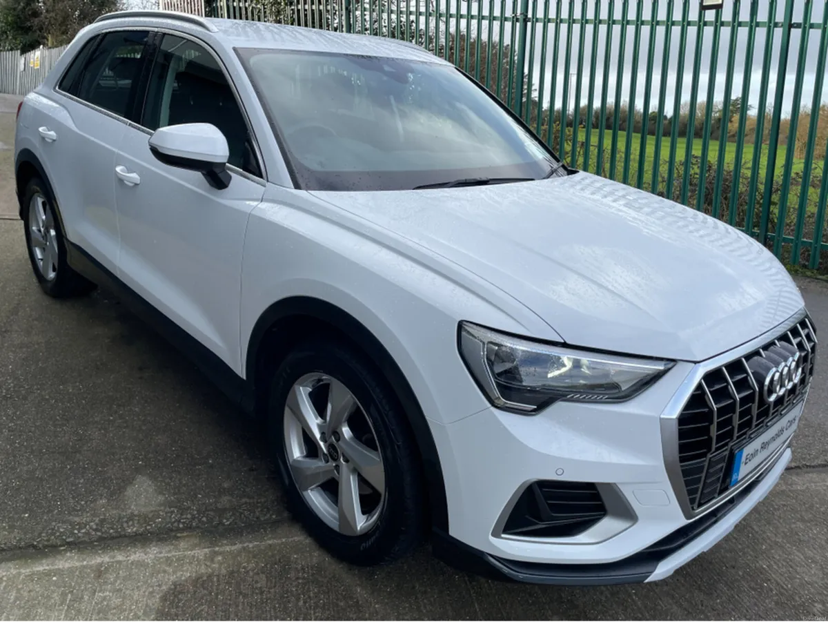 Audi Q3 35 TDI 150HP S-TRONIC SE AUTO - Image 2