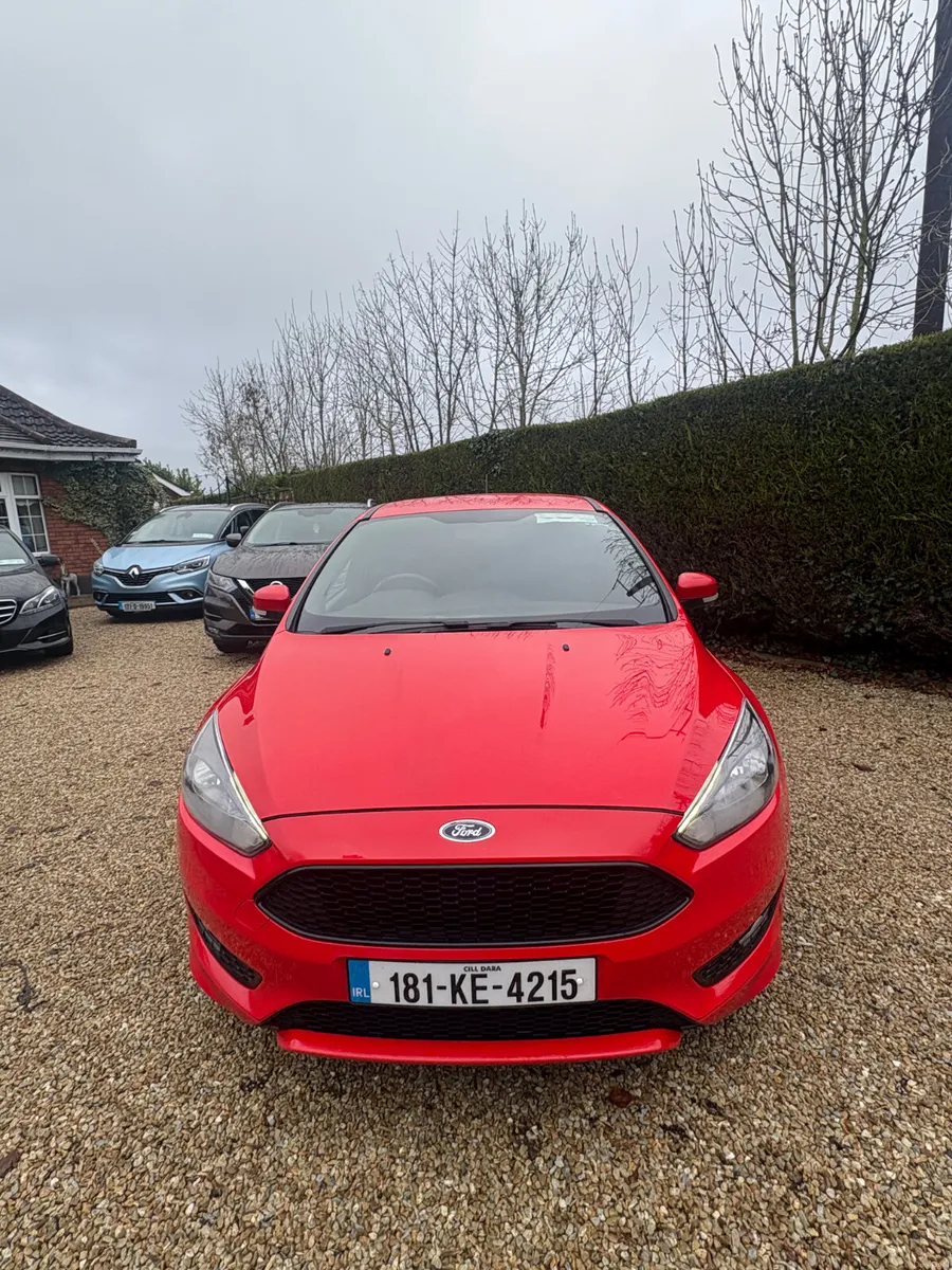 Ford Focus 2018 - Image 3