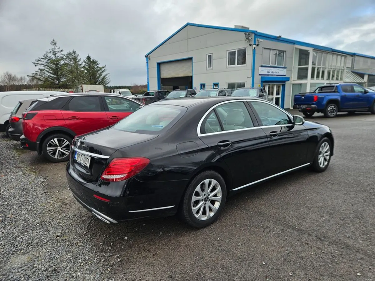 Mercedes-Benz E-Class E CLASS d D 4DR Auto - Image 2