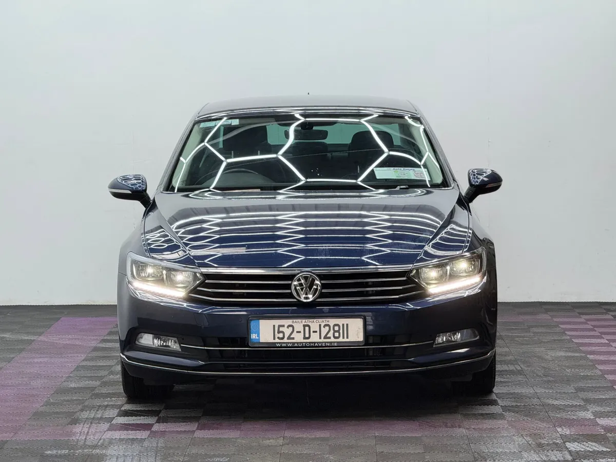 2015 Volkswagen Passat 2.0TDI Highline - Image 2