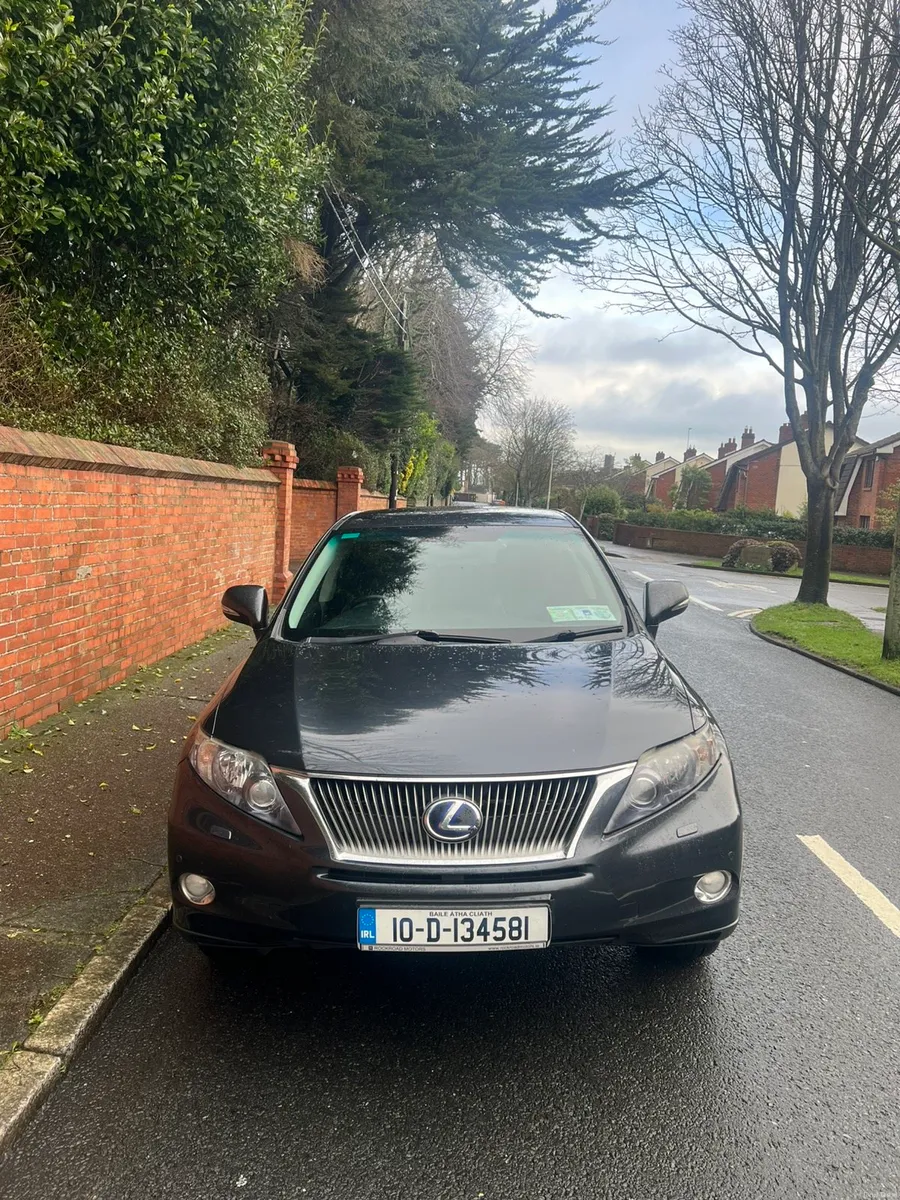 Lexus RX450h 2010 - Image 2