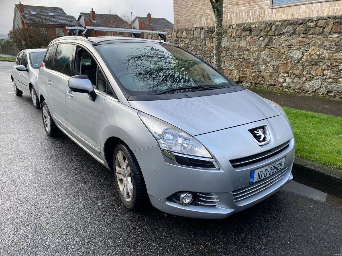 Peugeot 5008 - €695 - Image 1