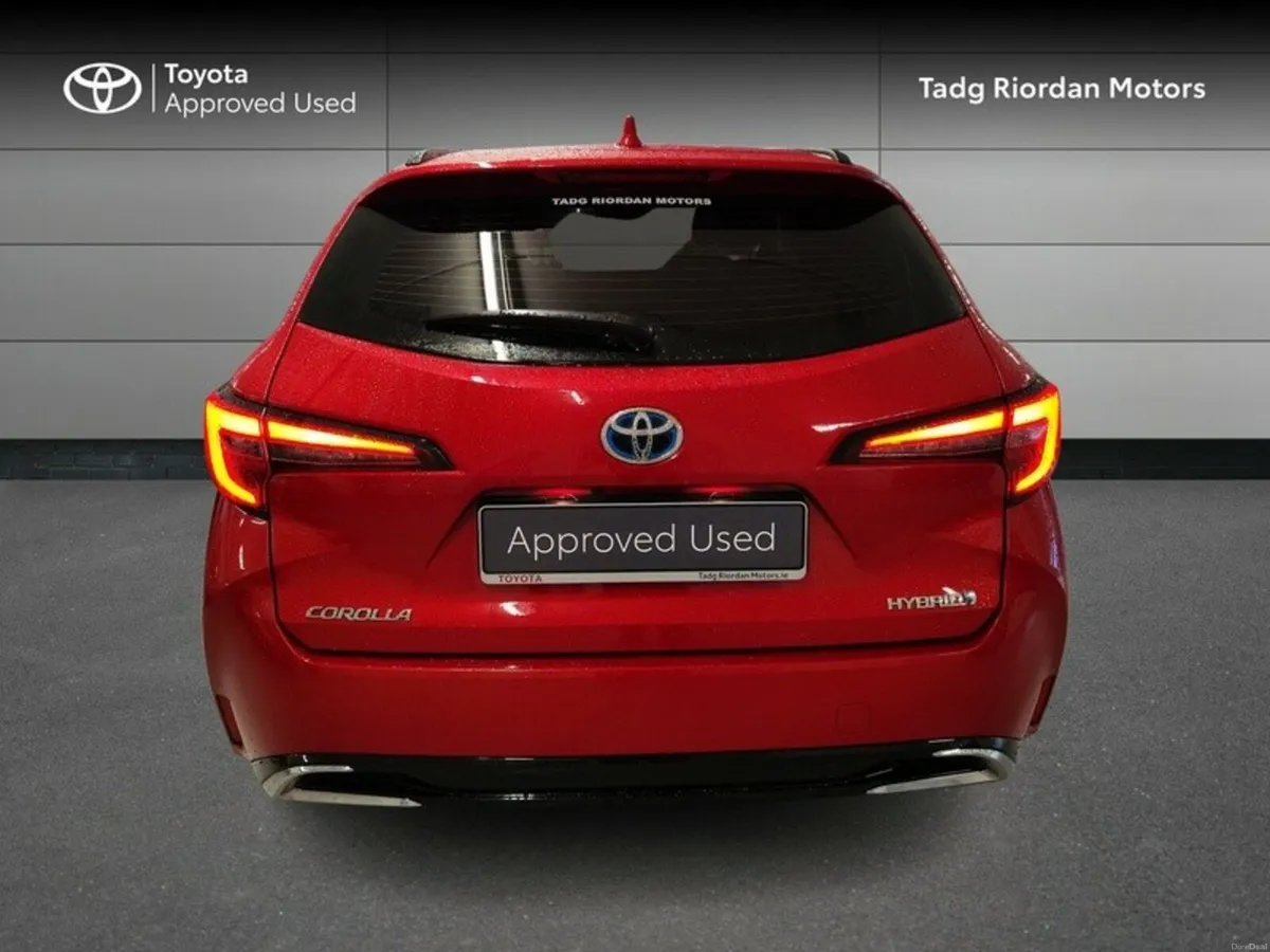Toyota Corolla HYBRID LUNA T/S 4DR AUTO - Image 4