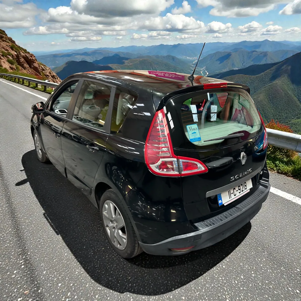 Renault Scenic 1.5 DCI 95 ECO2 DYNAMIQUE - Image 2