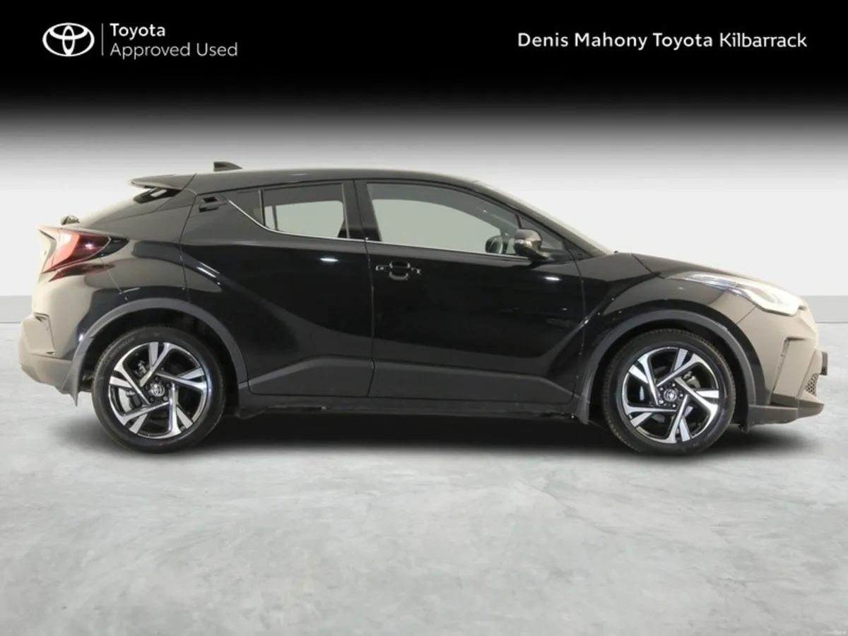 Toyota C-HR HYBRID SPORT - Image 3