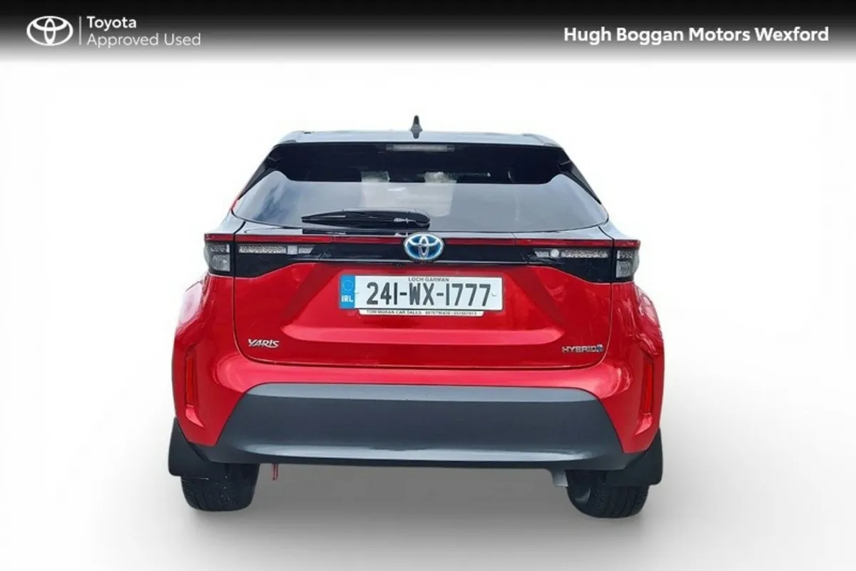 Toyota Yaris Cross LUNA SPORT BITONE, MINT CONDITI - Image 4