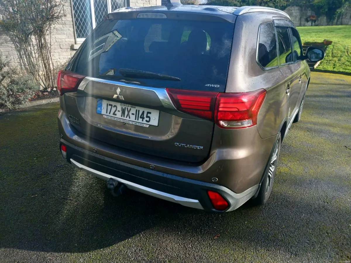mitsubishi outlander awd 7seats leather 172 - Image 2