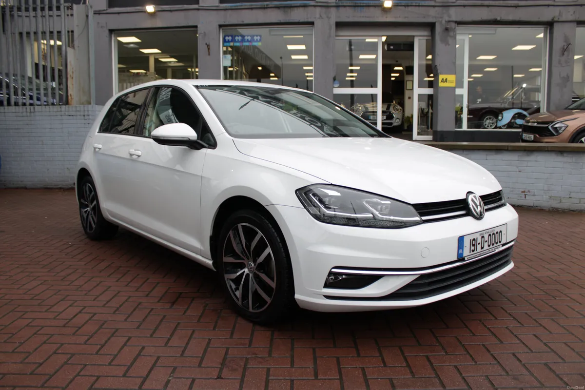 2019 VW GOLF - Image 1