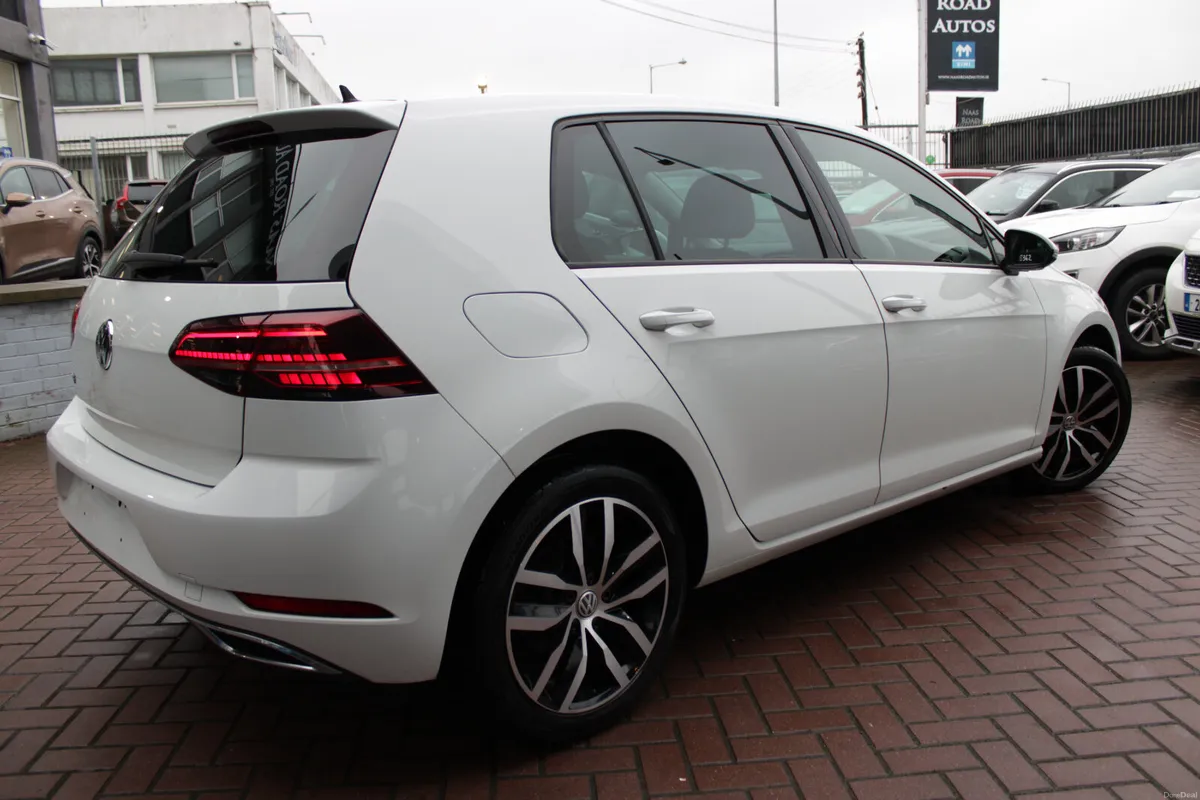 2019 VW GOLF - Image 4