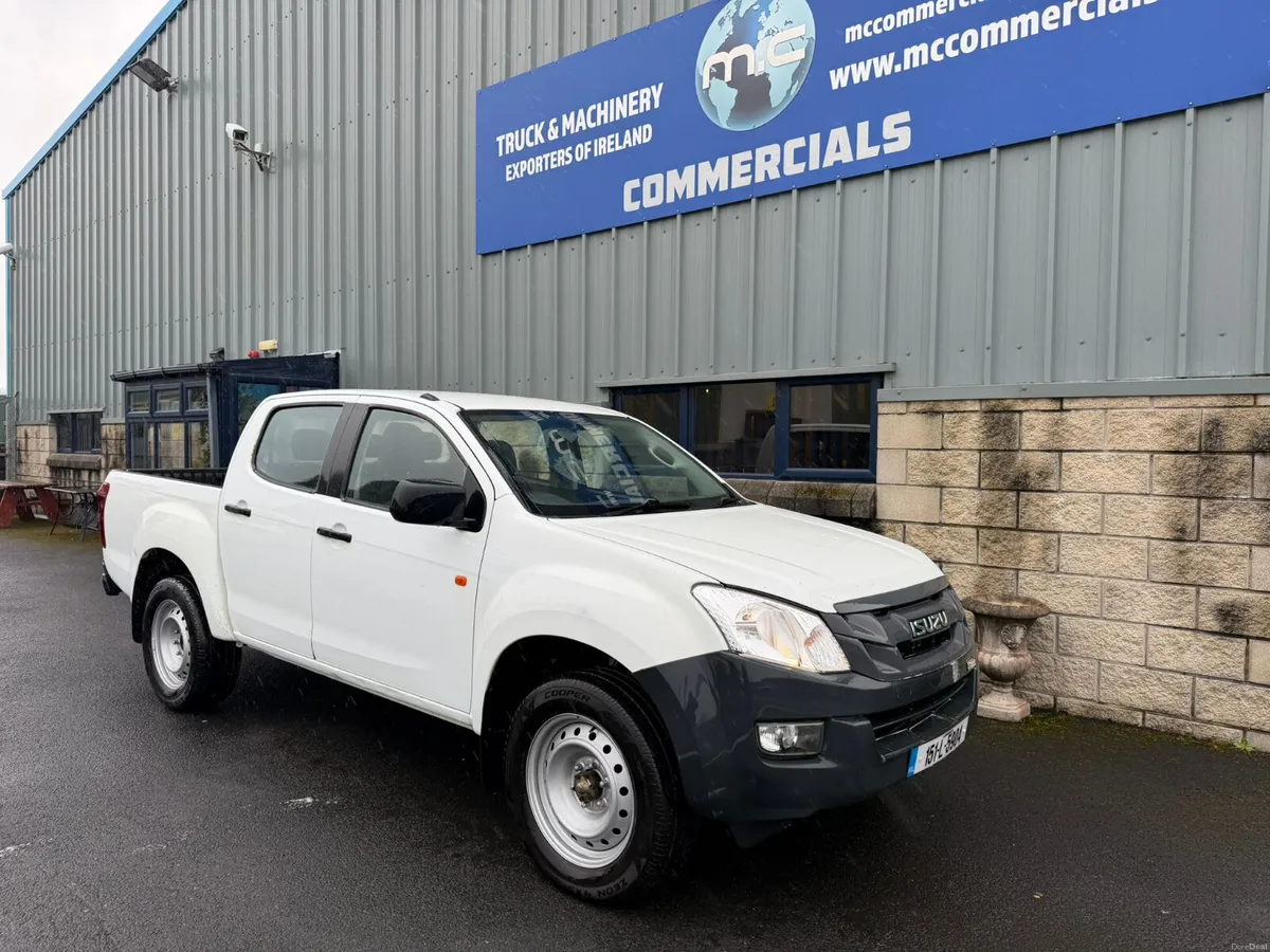 For Sale: 2015 Isuzu DMax - Image 1