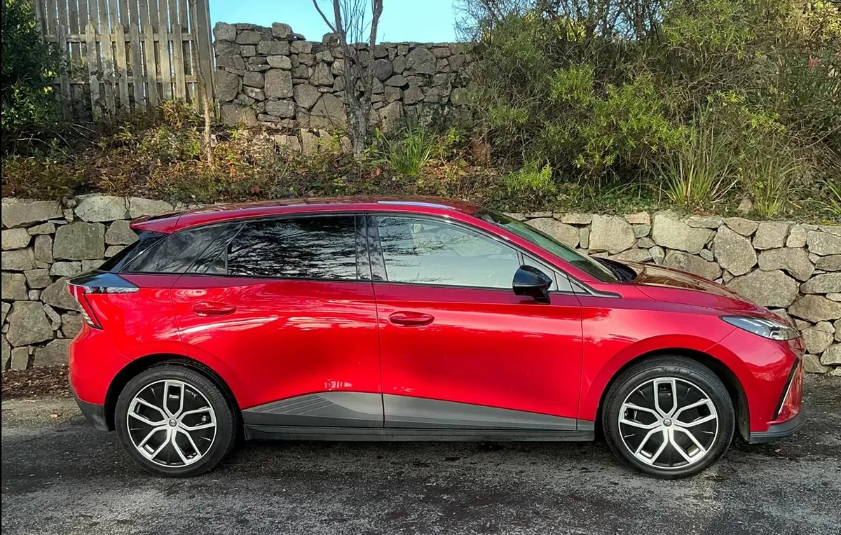 251 MG4 Exclusive LR – 8k Miles €26,995 - Image 1