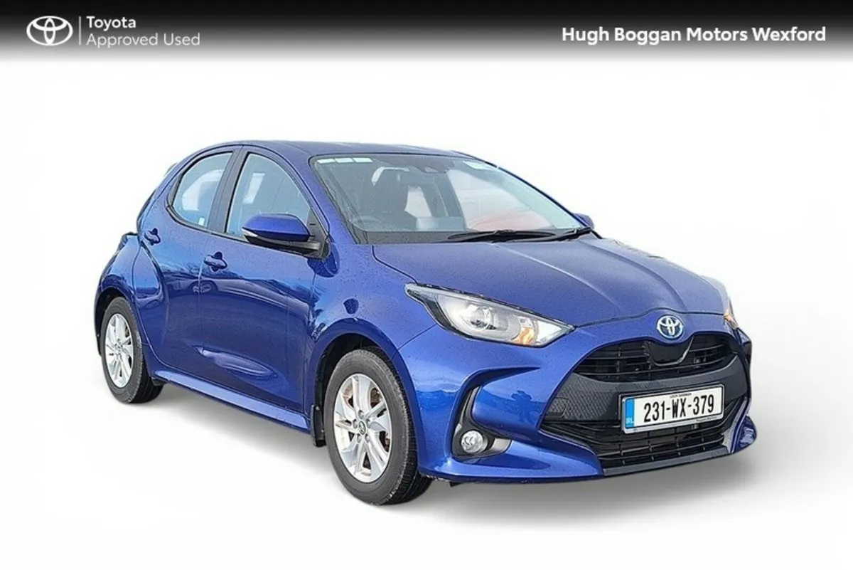 Toyota Yaris HYBRID LUNA, VERY LOW MILEAGE!! - Image 1