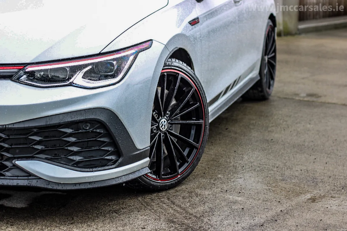 2021 VOLKSWAGEN GOLF CLUBSPORT GTI - Image 2