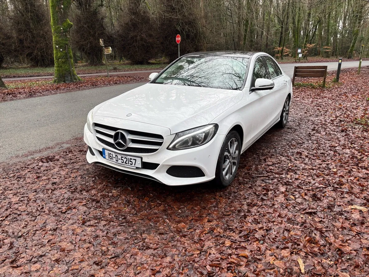 2016 Mercedes-Benz C350 Sport A E Premium - Image 4