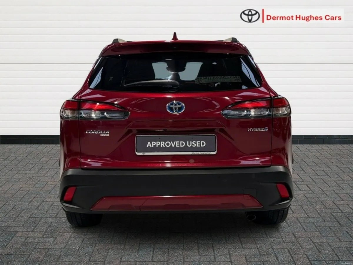 Toyota Corolla Cross LUNA SPORT 4DR AUTO - Image 4