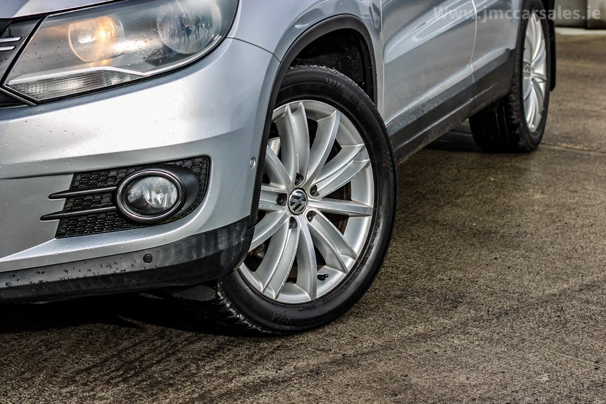 2016 VOLKSWAGEN TIGUAN BLUEMOTION PAN ROOF - Image 2