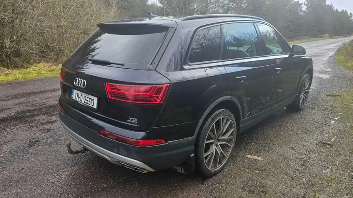 2017 Audi Q7 - Image 4