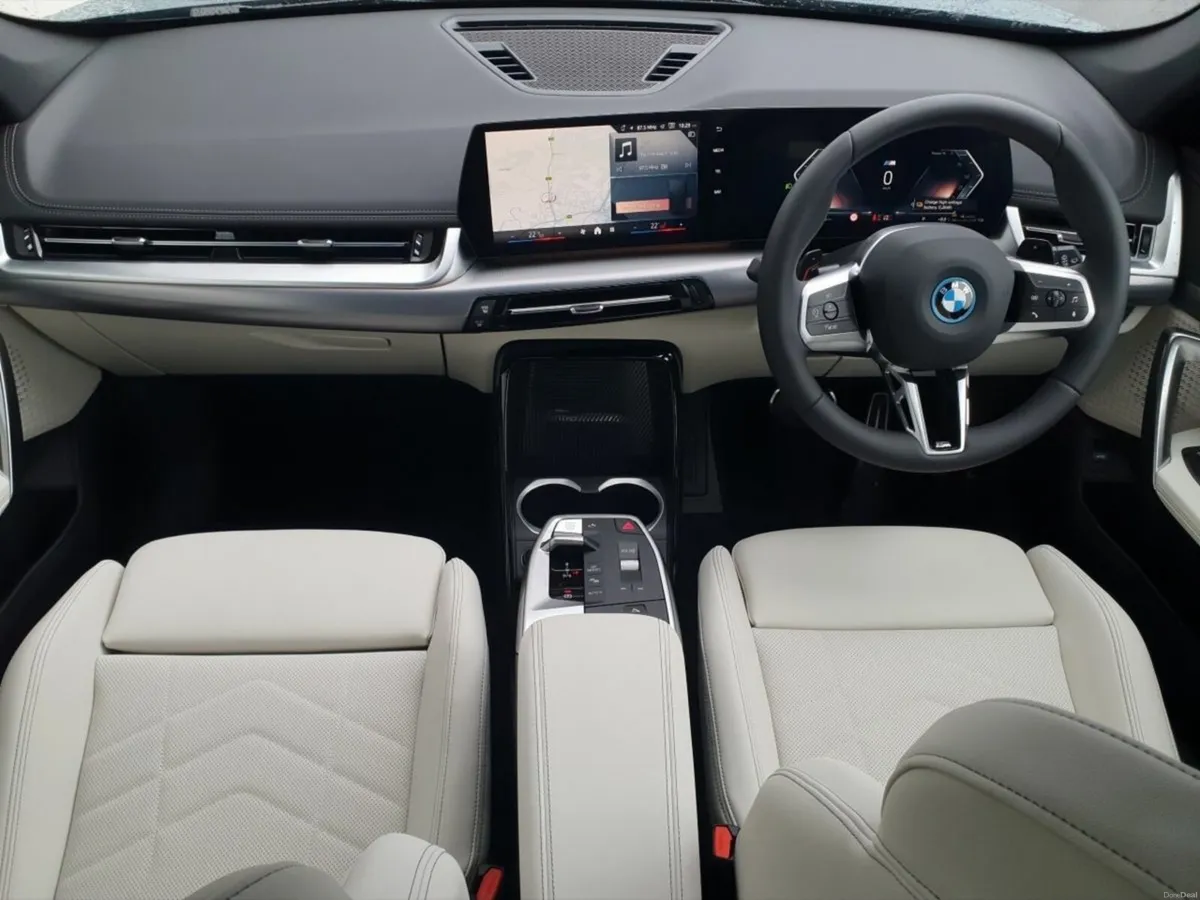 BMW X1 1.5 - Image 1