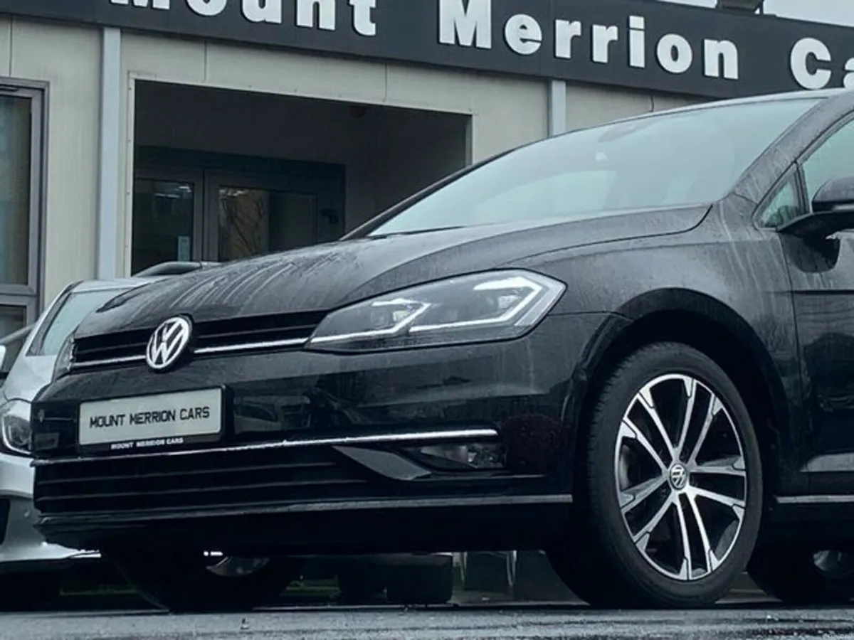 Volkswagen Golf Auto 1.2 tsi/ Lovely Car/ Carplay - Image 2